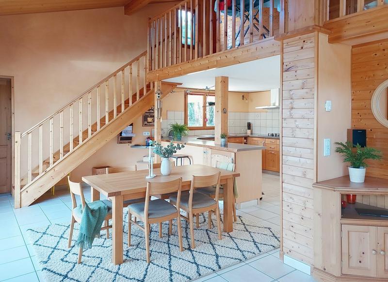 Maison - 151 m² - 6 pièces