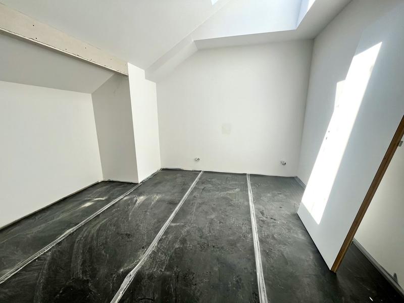 Appartement - 98 m² - 4 pièces