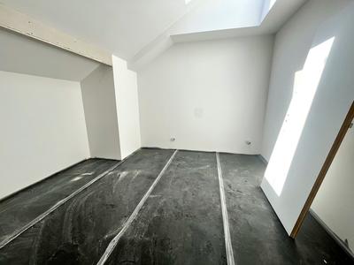 Appartement - 98 m² - 4 pièces