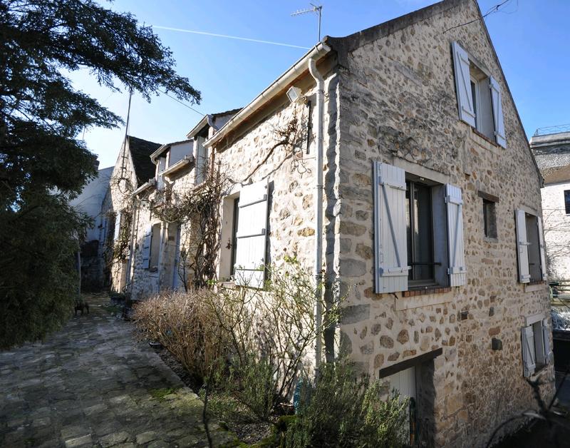 Maison - 185 m² - 7 pièces