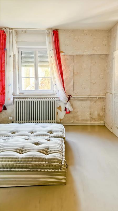 Demeure - 915 m² - 40 pièces