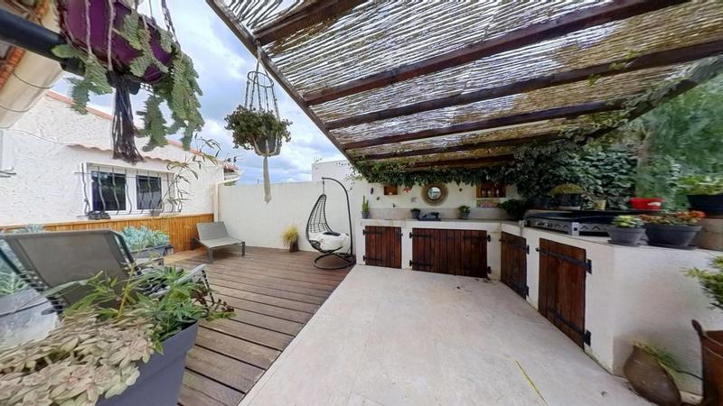 Maison - 120 m² - 4 pièces