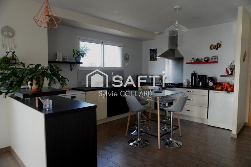 Maison - 123 m² - 6 pièces