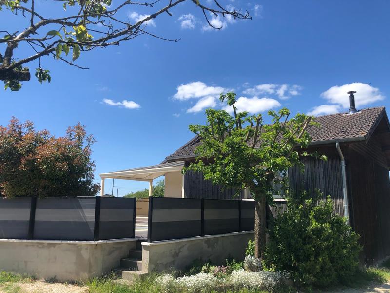 Maison - 207 m² - 9 pièces