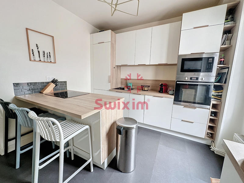 Appartement - 90 m² - 4 pièces