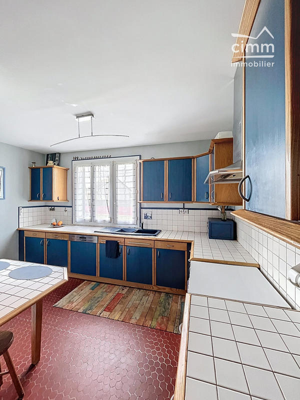 Maison - 177 m² - 6 pièces