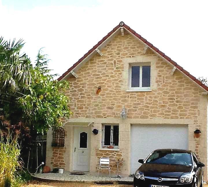 Maison - 150 m² - 5 pièces