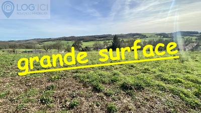 Terrain constructible - 3 700 m²