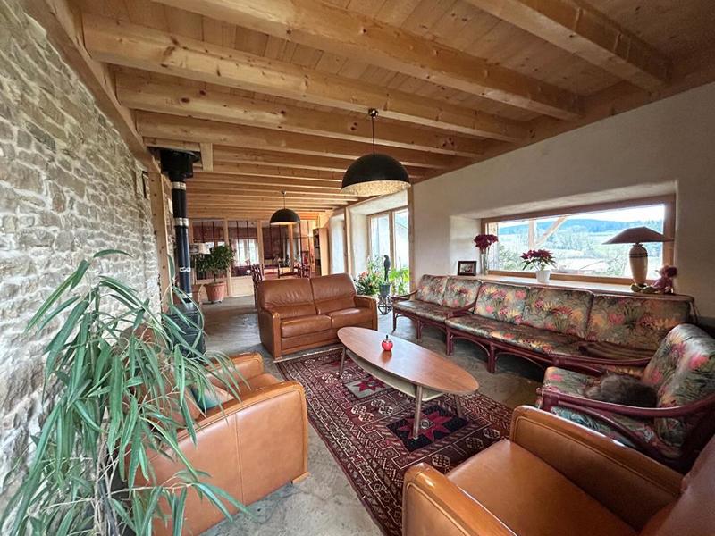 Corps de ferme - 222 m² - 8 pièces