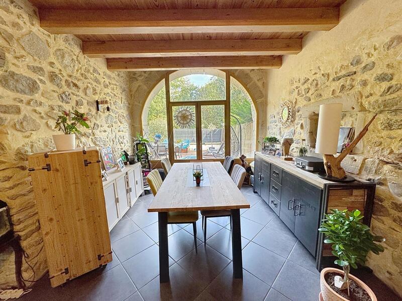 Maison - 127 m² - 5 pièces