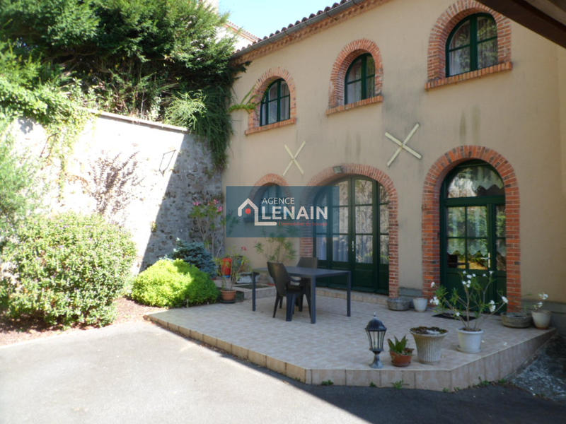 Maison - 159 m² - 6 pièces