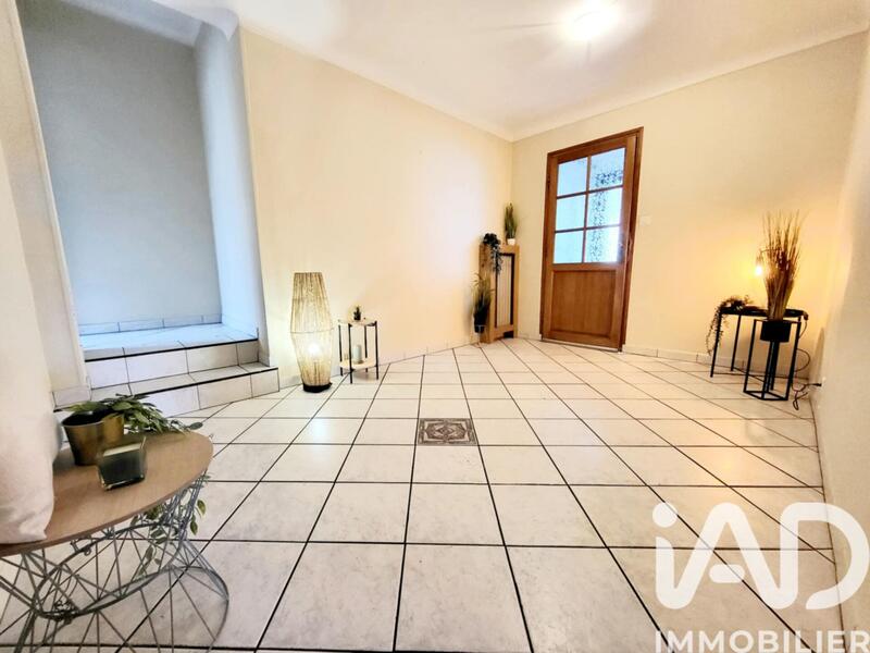 Appartement - 94 m² - 4 pièces