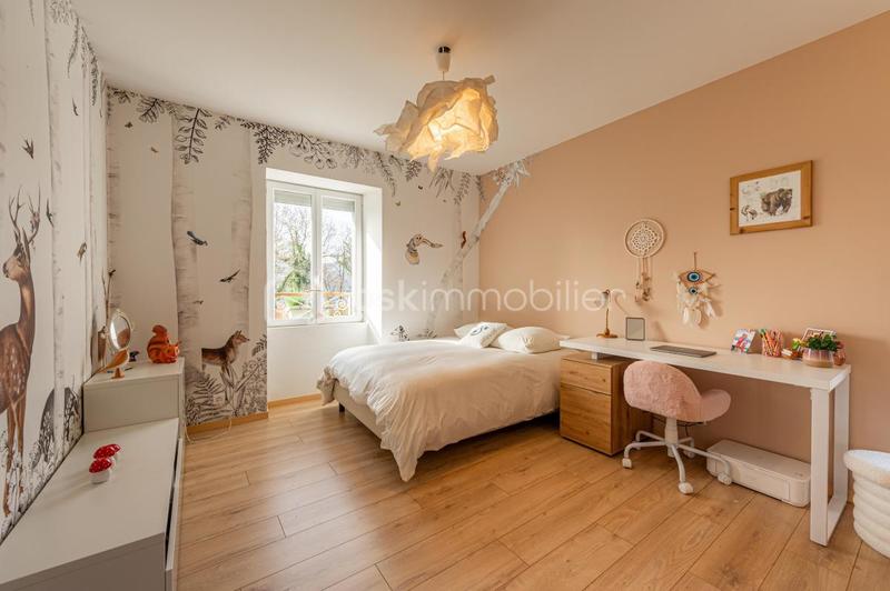 Corps de ferme - 218 m² - 6 pièces