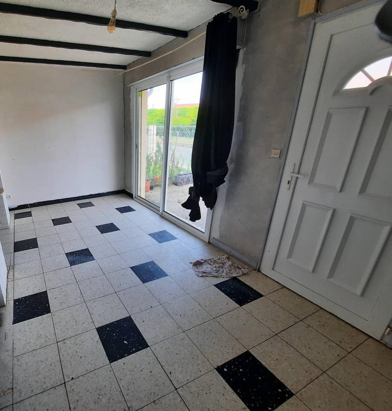 Maison - 92 m² - 5 pièces