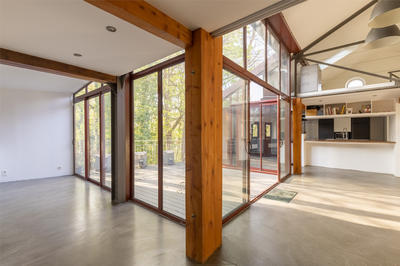 Loft - 268 m² - 8 pièces