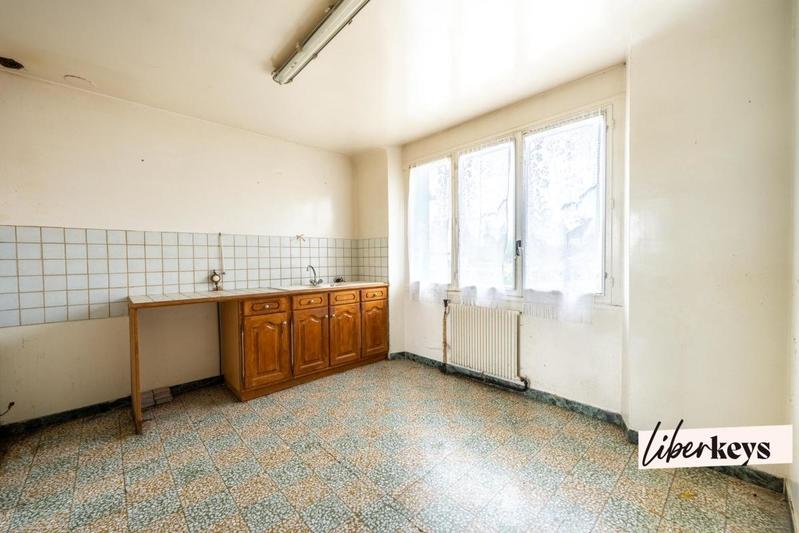 Propriété - 346 m² - 13 pièces