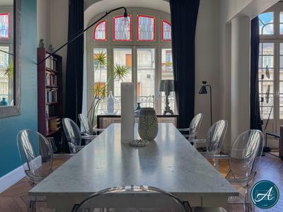 Appartement - 128 m² - 5 pièces