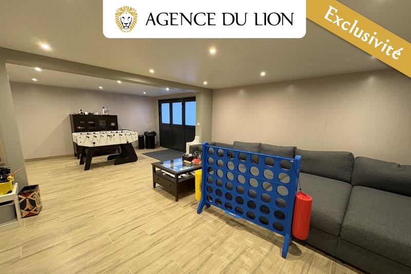 Maison - 110 m² - 8 pièces