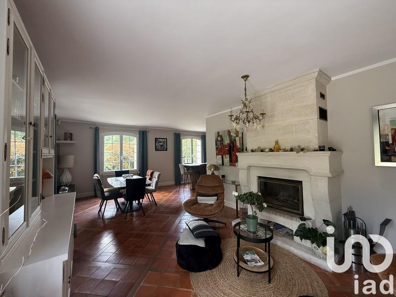 Maison - 166 m² - 8 pièces