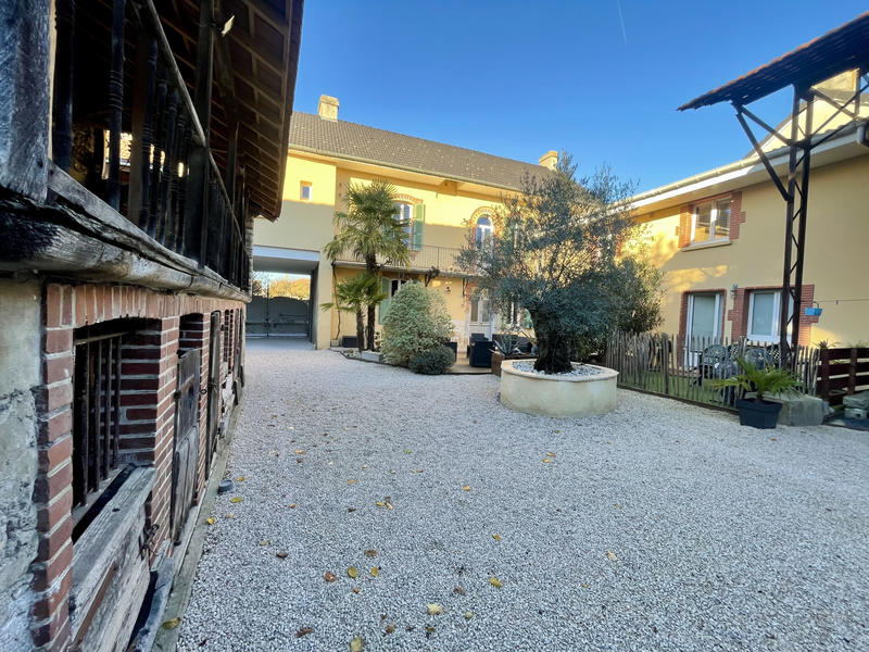 Maison - 197 m² - 6 pièces