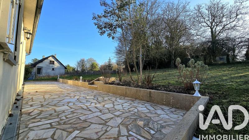 Maison - 90 m² - 5 pièces