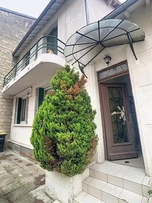 Maison - 178 m² - 6 pièces