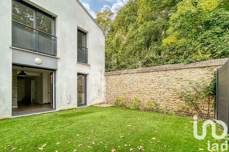 Maison - 92 m² - 4 pièces