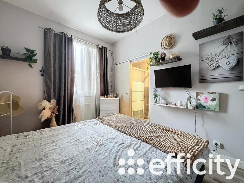 Maison - 167 m² - 6 pièces