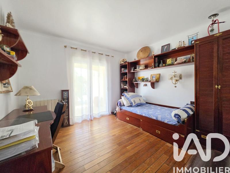 Maison - 206 m² - 6 pièces