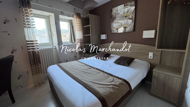 Local commercial - 520 m² - 16 pièces