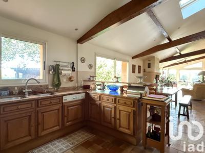 Maison - 311 m² - 7 pièces