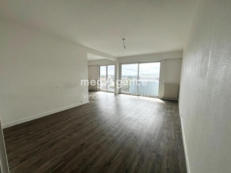 Appartement - 85 m² - 4 pièces