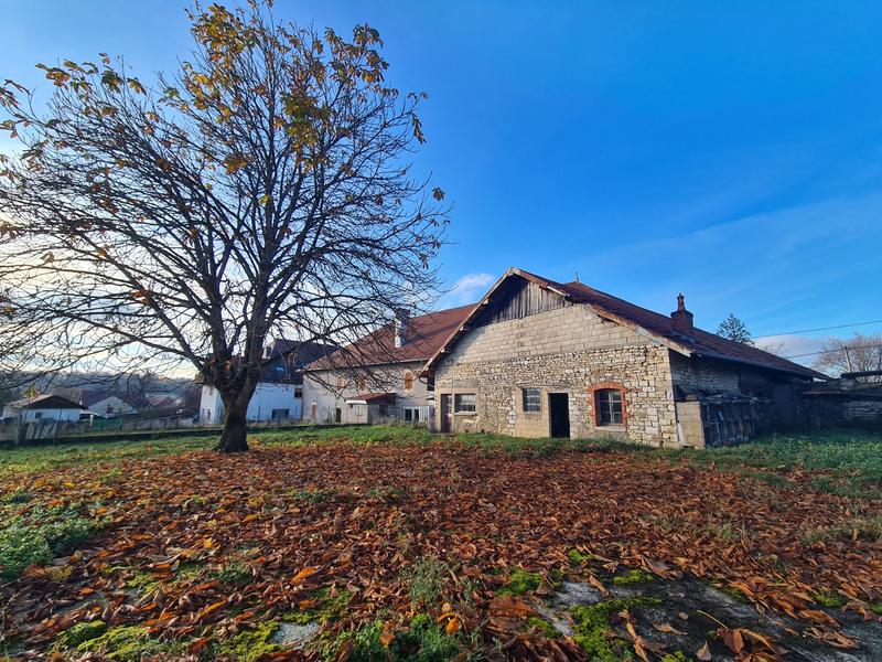 Maison - 100 m² - 6 pièces