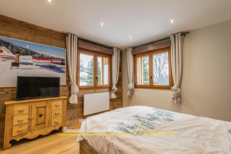 Châlet - 203 m² - 5 pièces