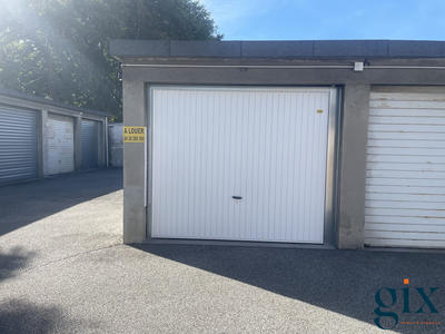 Parking / Garage - 14 m²