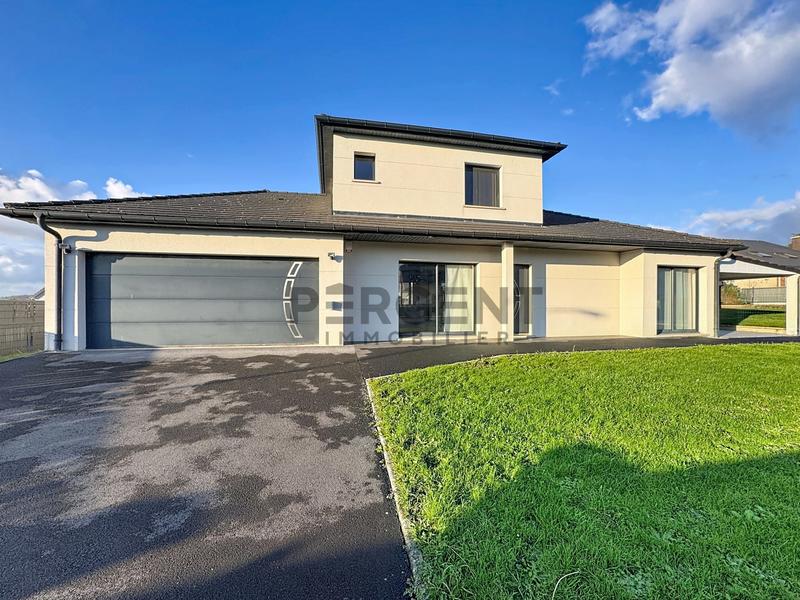 Maison - 154 m² - 5 pièces