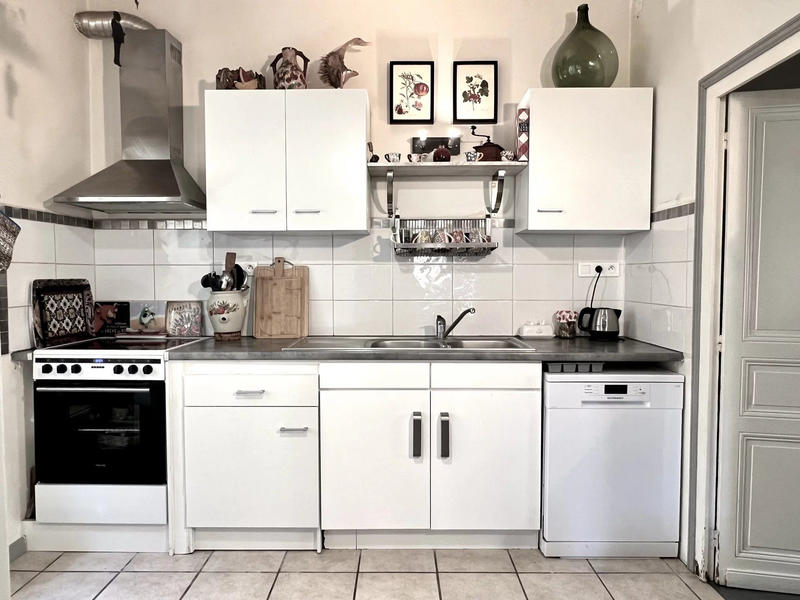 Maison traditionnelle - 81 m² - 6 pièces