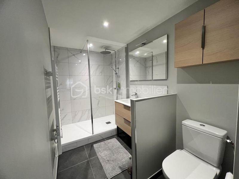 Propriété - 188 m² - 8 pièces