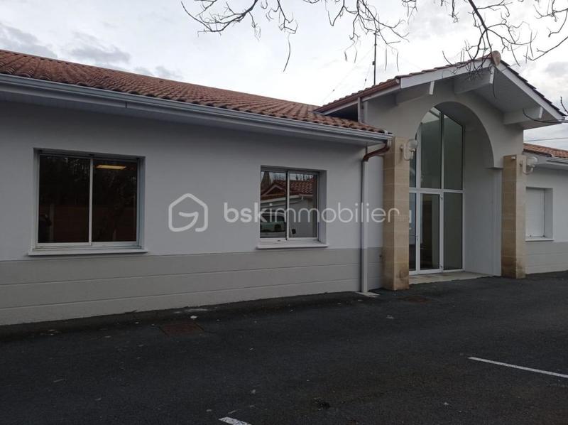 Bureau - 41 m² - 2 pièces