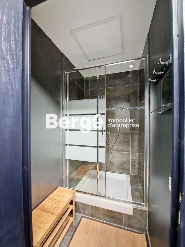 Local commercial - 150 m²