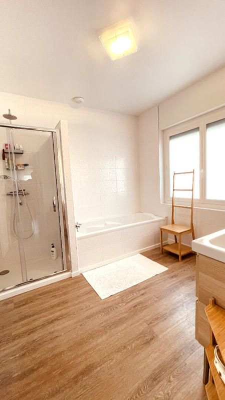 Maison - 155 m² - 7 pièces