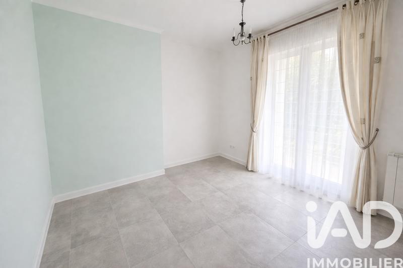 Maison de maîtres - 200 m² - 11 pièces