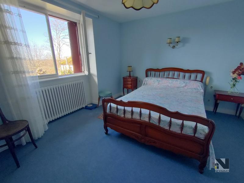 Maison - 120 m² - 8 pièces