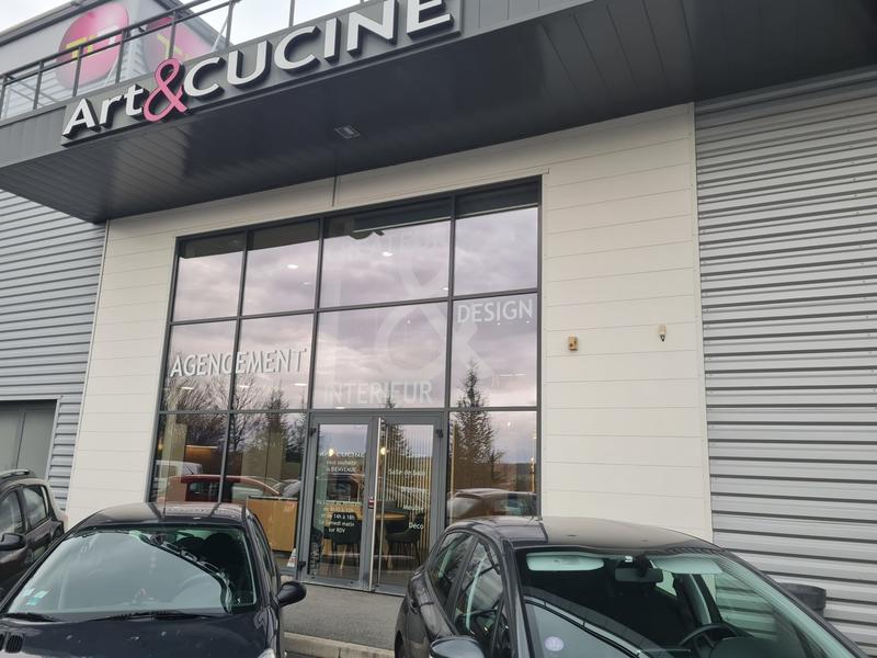 Local commercial - 255 m²