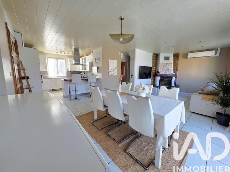 Maison - 110 m² - 6 pièces