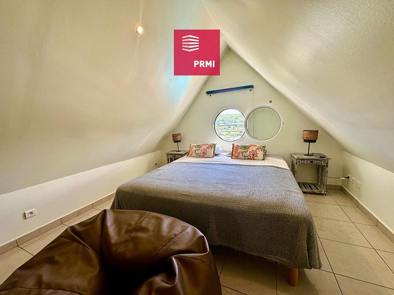 Maison - 360 m² - 7 pièces