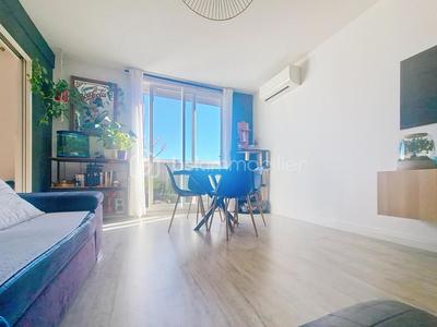 Appartement - 92 m² - 5 pièces