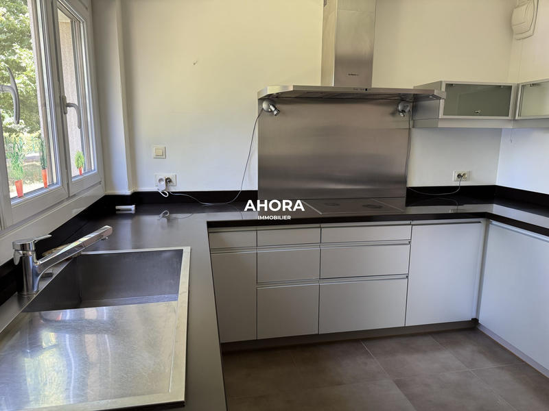 Appartement - 69 m² - 2 pièces