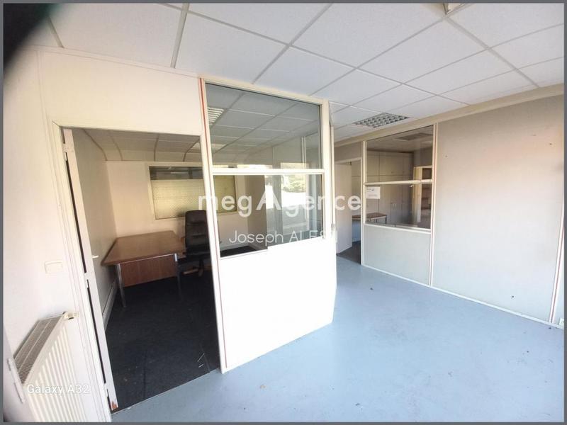 Bureau - 274 m² - 18 pièces