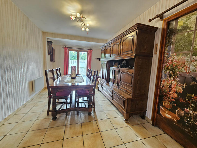 Maison - 112 m² - 6 pièces